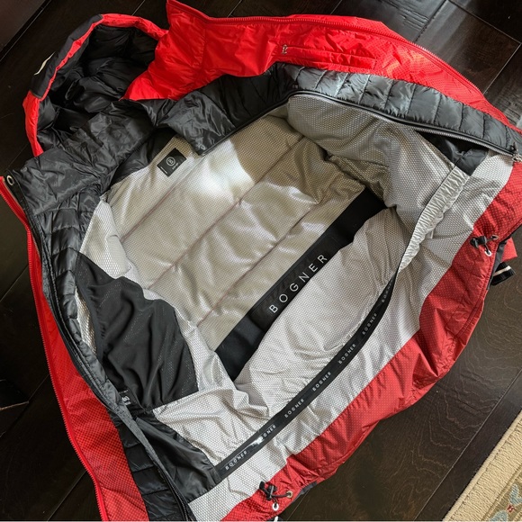 Bogner Red Medium Ski Jacket. Almost New. Worn once! By Goan Thylmann - Picture 2 of 7